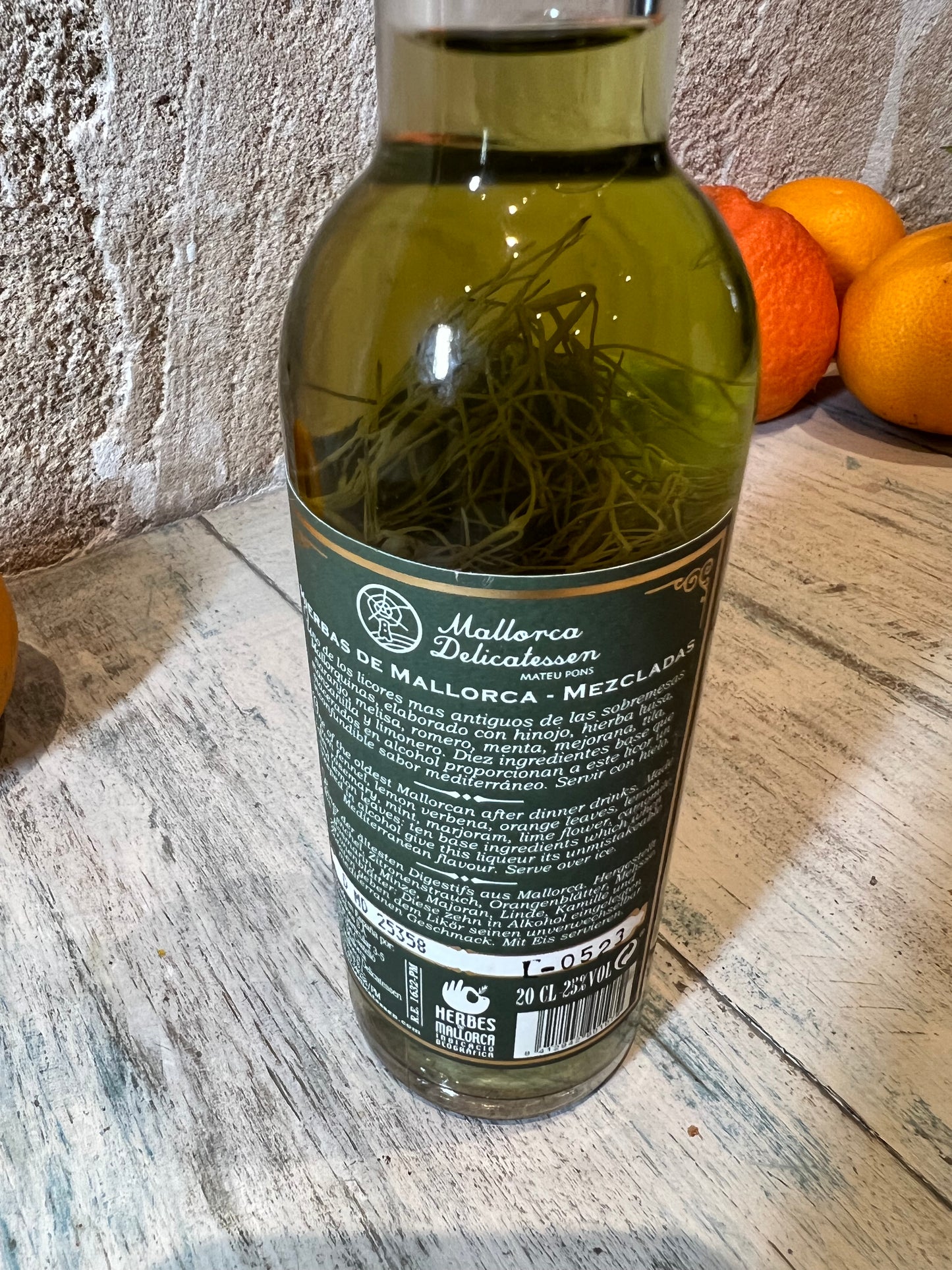 Hierbas de Mallorca Mezcladas – Traditioneller Kräuterlikör - Majovida Islas Baleares S.L.