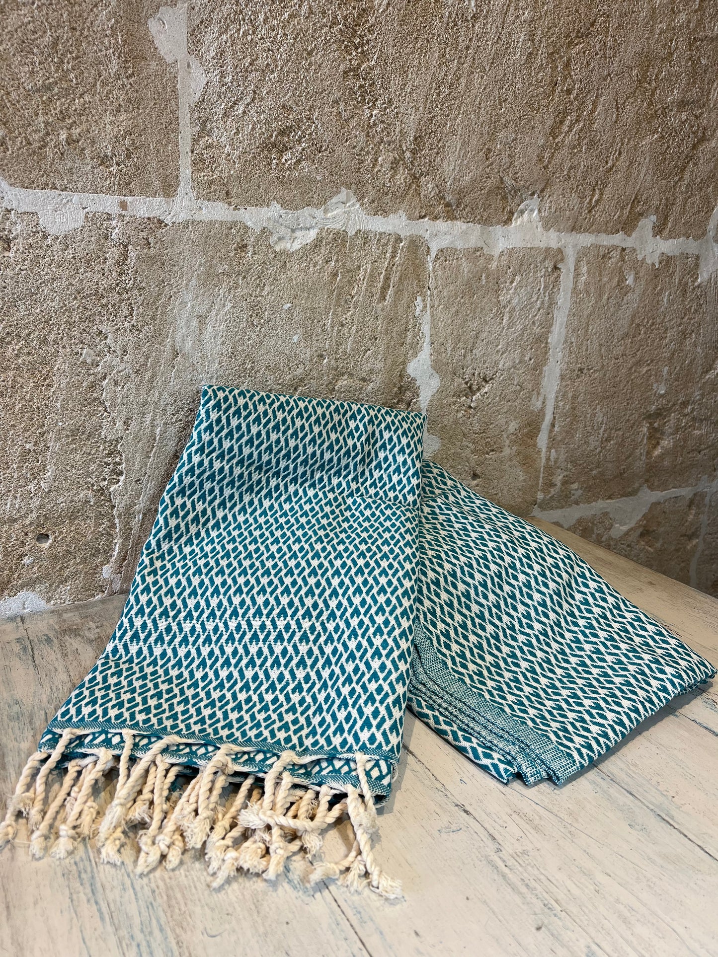 Strandtuch – Türkis & Weiß (200 × 100 cm) - Majovida Islas Baleares S.L.