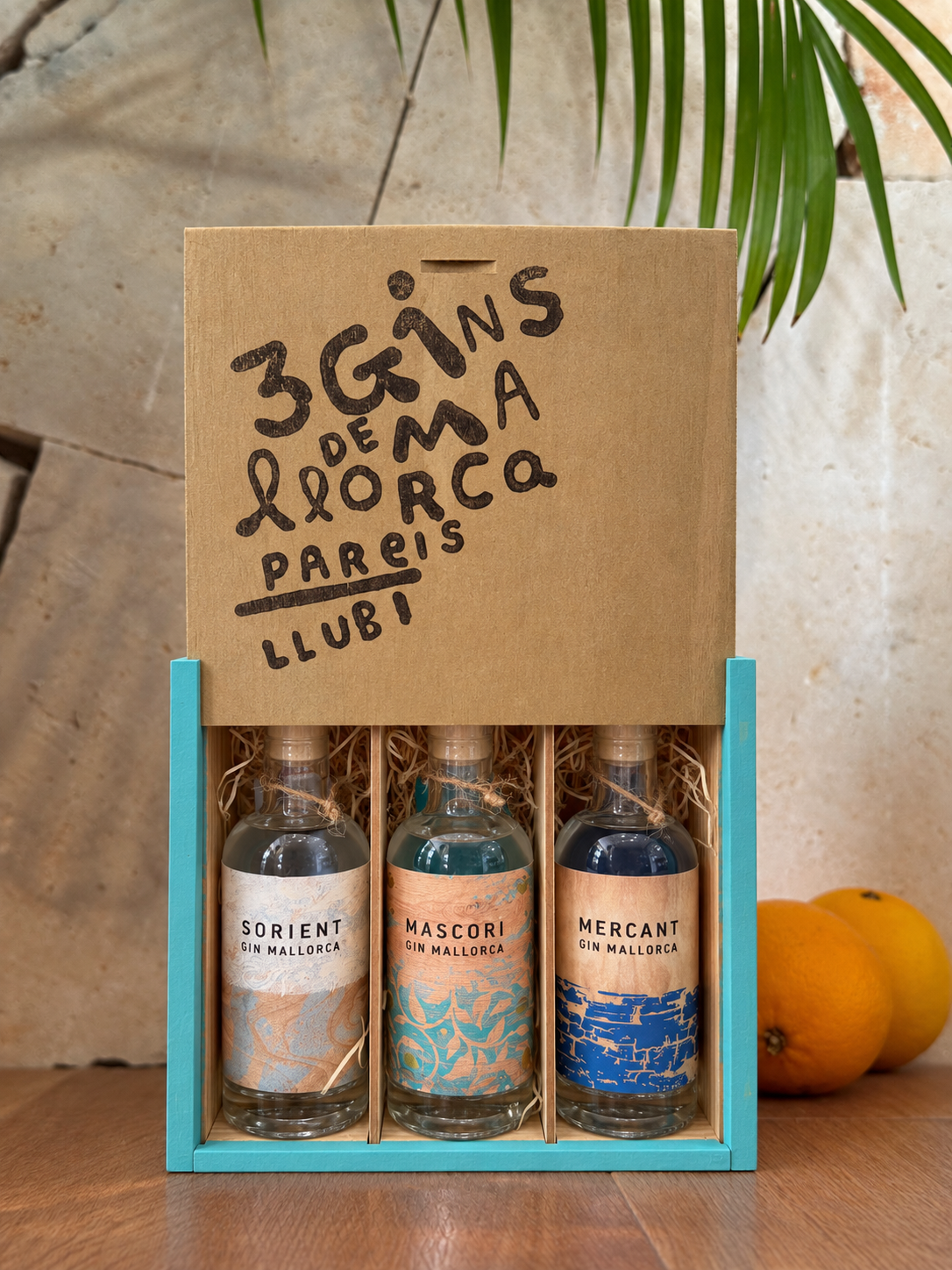 Mallorcan Gin Trio in a wooden box – Fresh, aromatic, and extraordinary