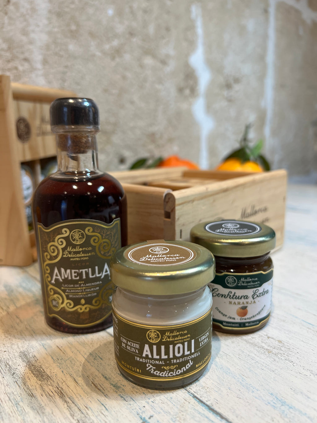 Geschenkbox – in rustikaler Holzkiste - Majovida Islas Baleares S.L.