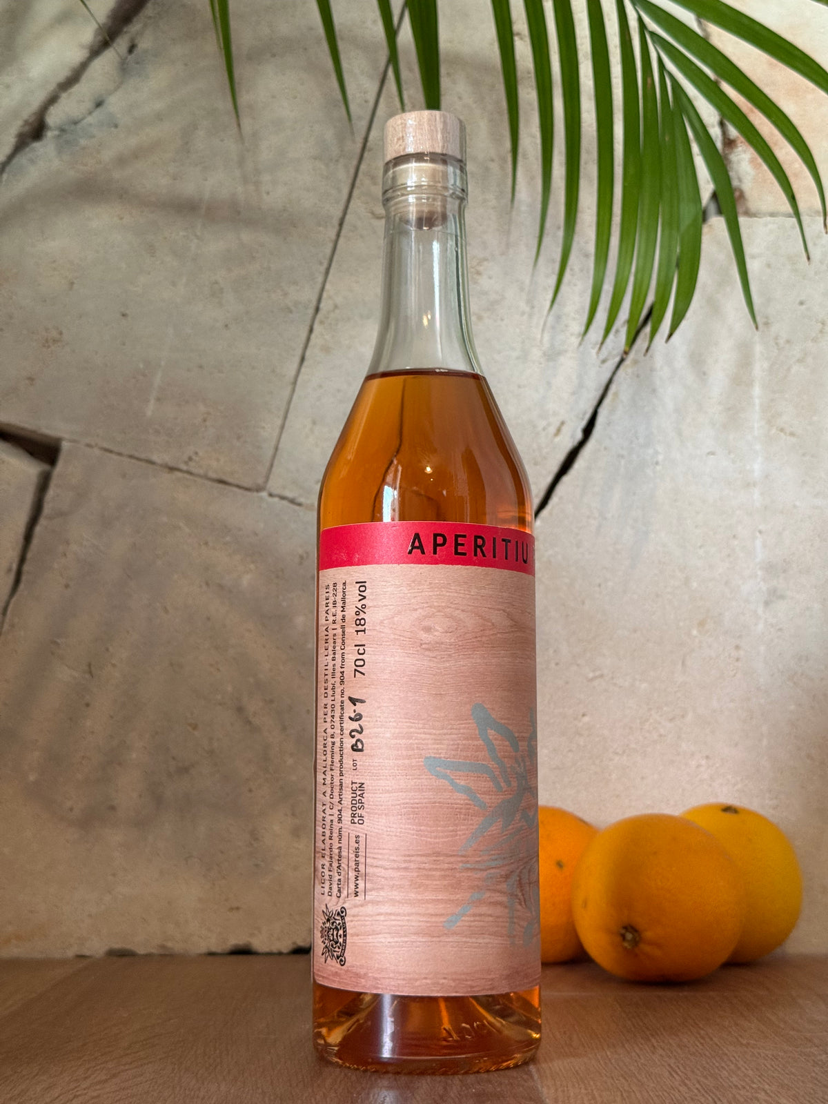 Craft aperitif from Mallorca – Tart, citrus-fresh and sociable