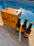 Balear 1983 Lager 12er Pack mit drei Flaschen am Pool auf Mallorca