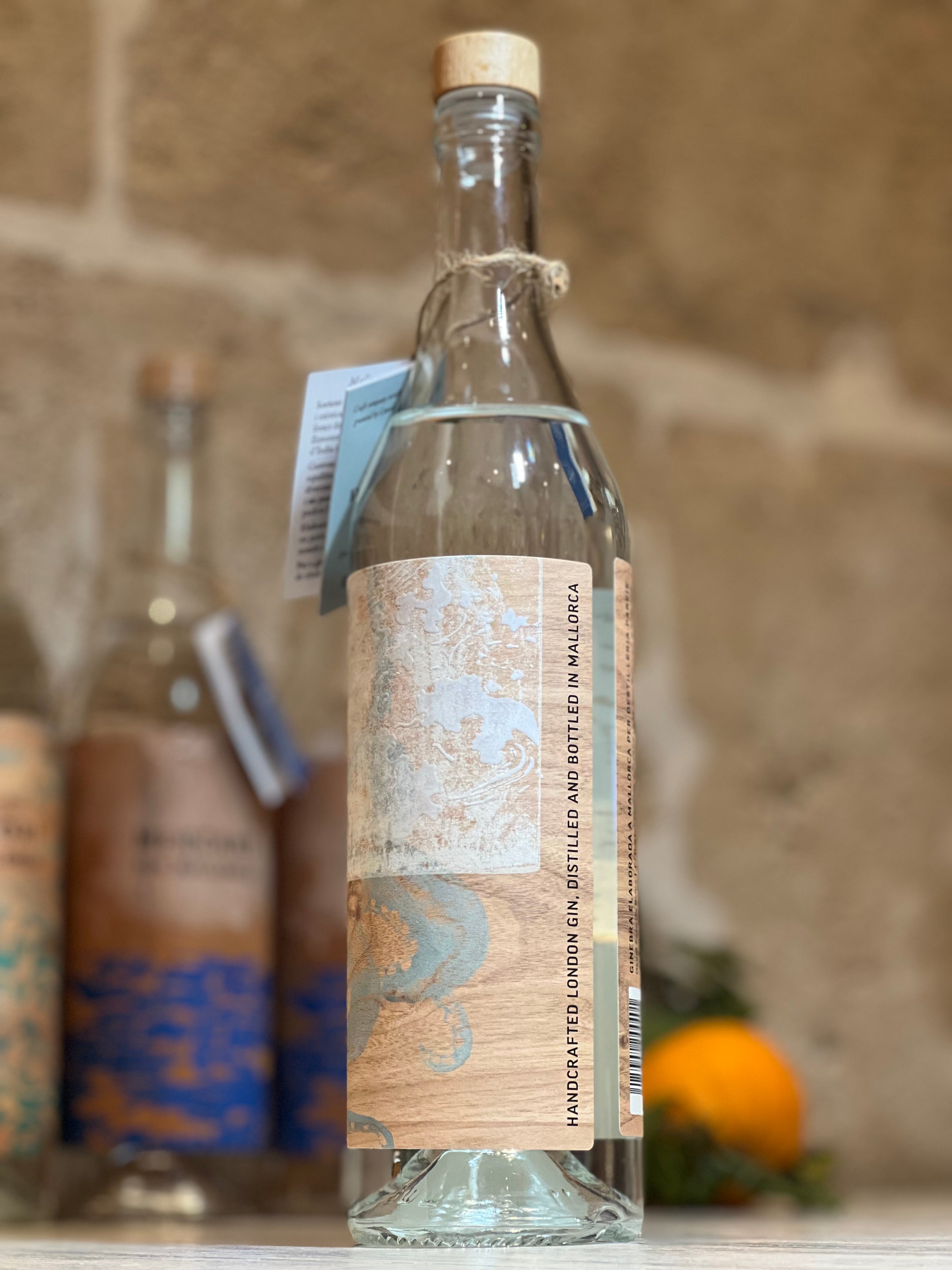 Sorient Gin Pareis - Majovida Islas Baleares S.L.