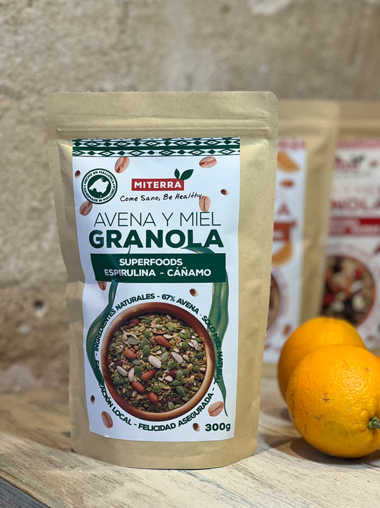 Miterra Granola with Spirulina and Hemp Seeds