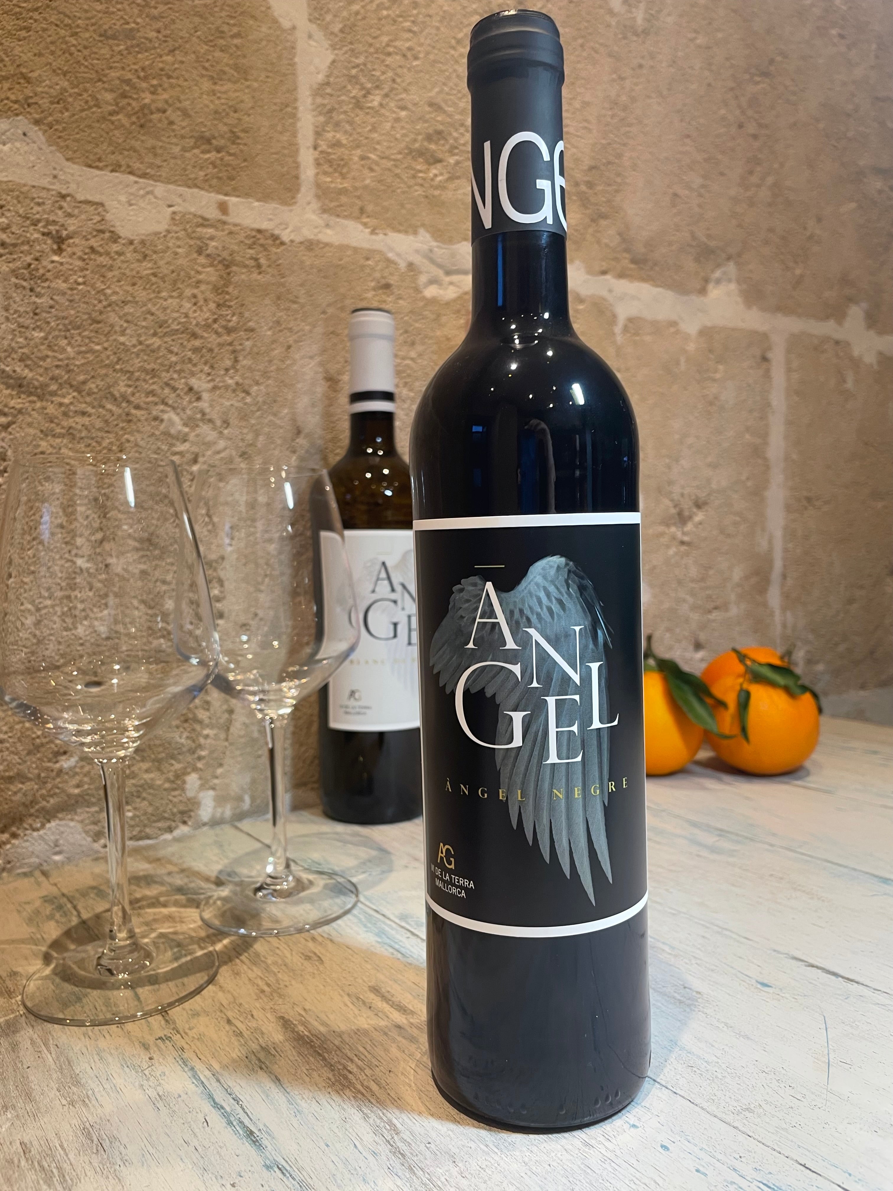 Rotwein Àngel Negre von Bodegas Angel - Majovida Islas Baleares S.L.